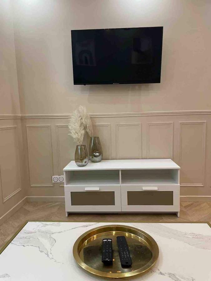 L'Etoile Imani -Amazing Apartment Near Orly Airport Villeneuve-Saint-Georges Bagian luar foto